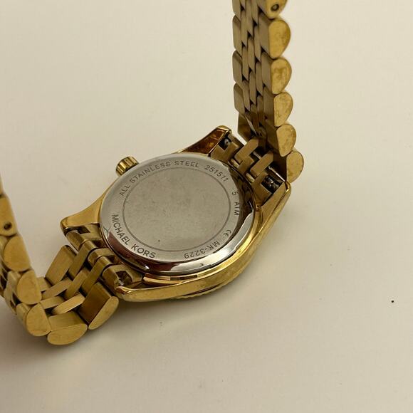 Michael Kors Women\'s Lexington MK3229 Gold Tone St. Steel Working New Battery main image 8